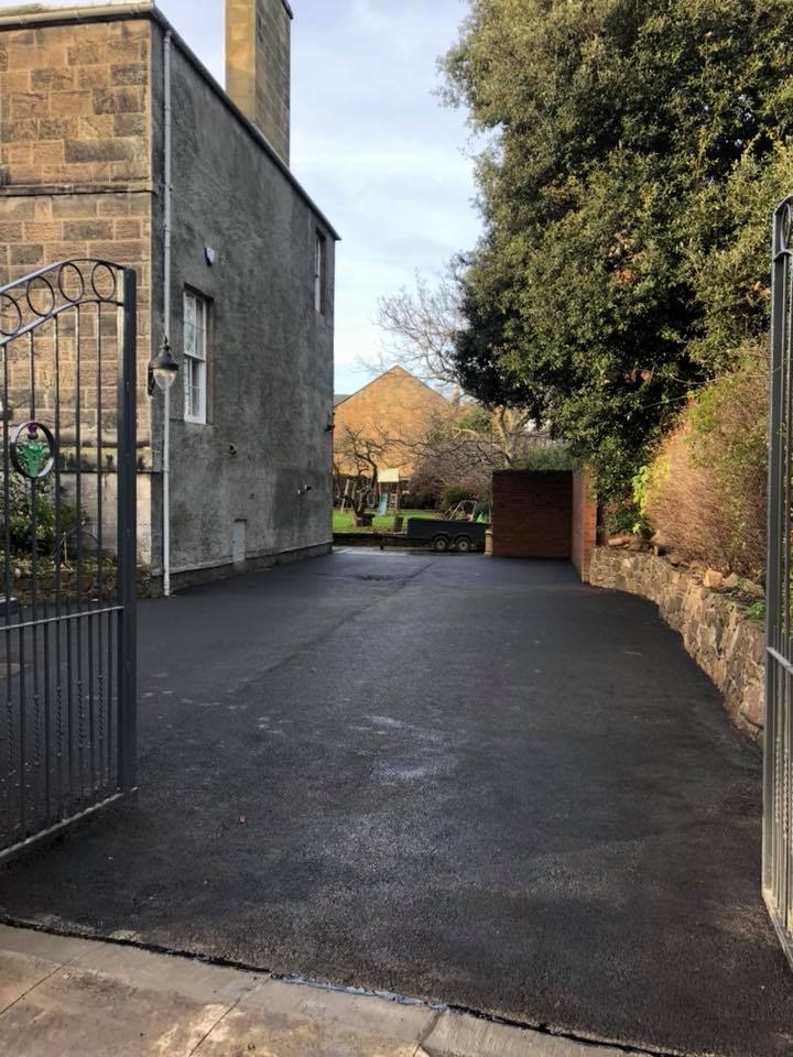 replace old driveway with new tarmac drive