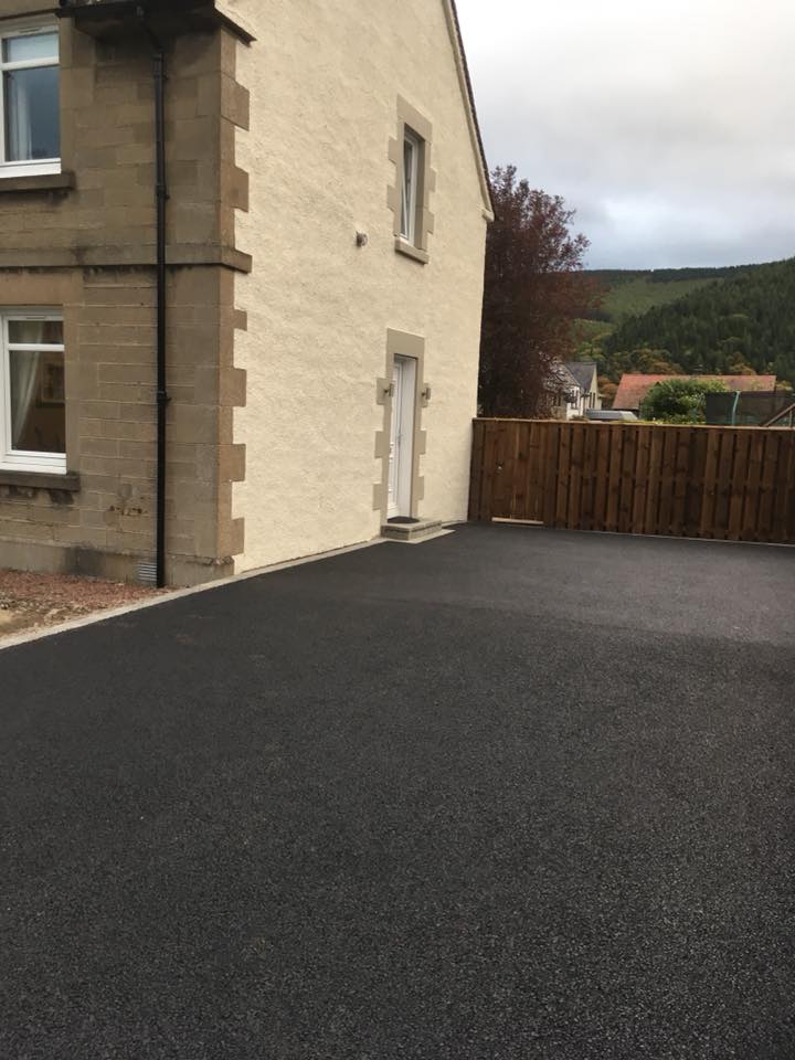 New Driveway, Edging, Door Step, Drainage - Innerleithen, Scotland