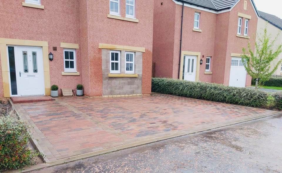 Mono-block Paving Driveway, Border and Raised Front Door Step