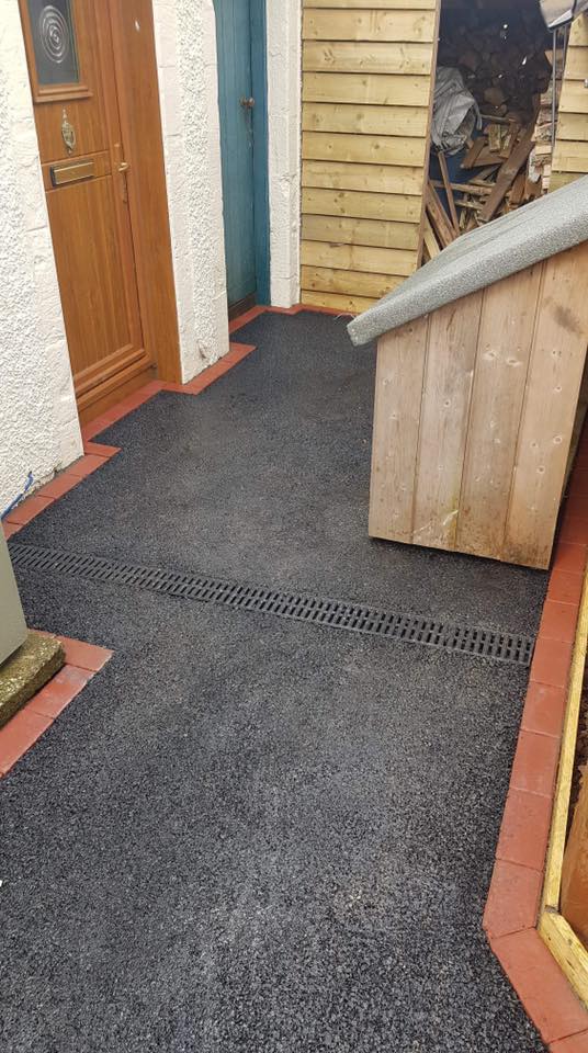New Tarmac Driveway with Red Monoblock Edging, Drainage & Fenceposts