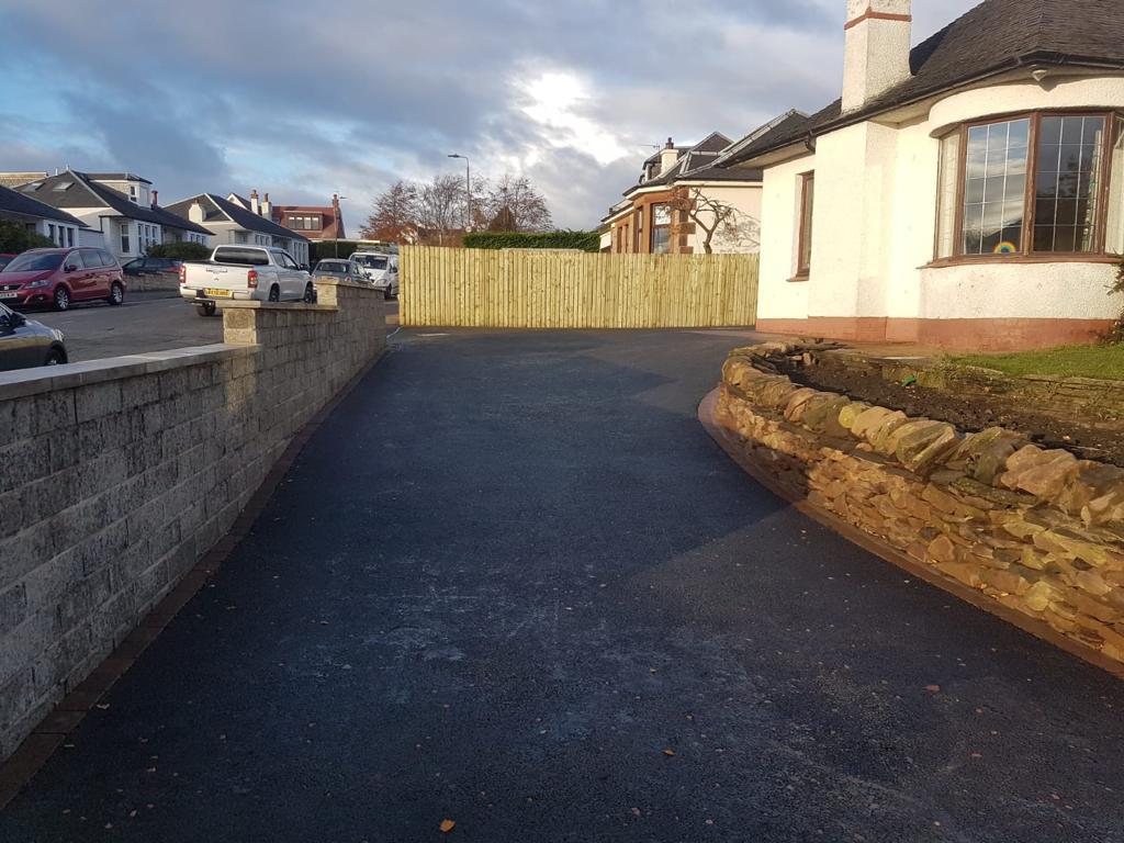 New Tarmac Driveway in Corstorphine, Edinburgh