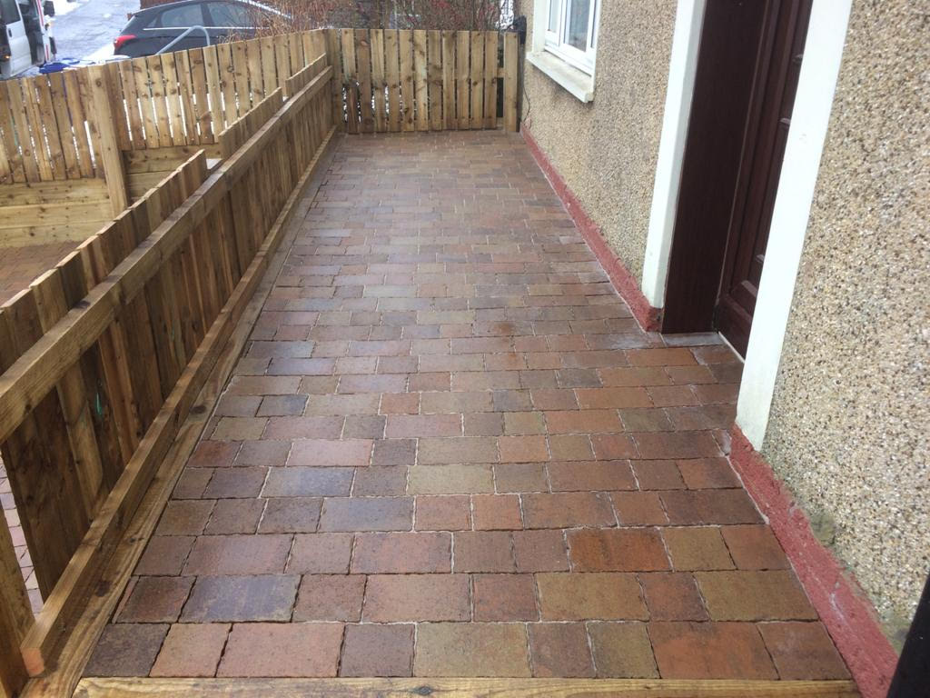 monobloc paving landing stepway Gorebridge, Midlothian,Edinburgh 