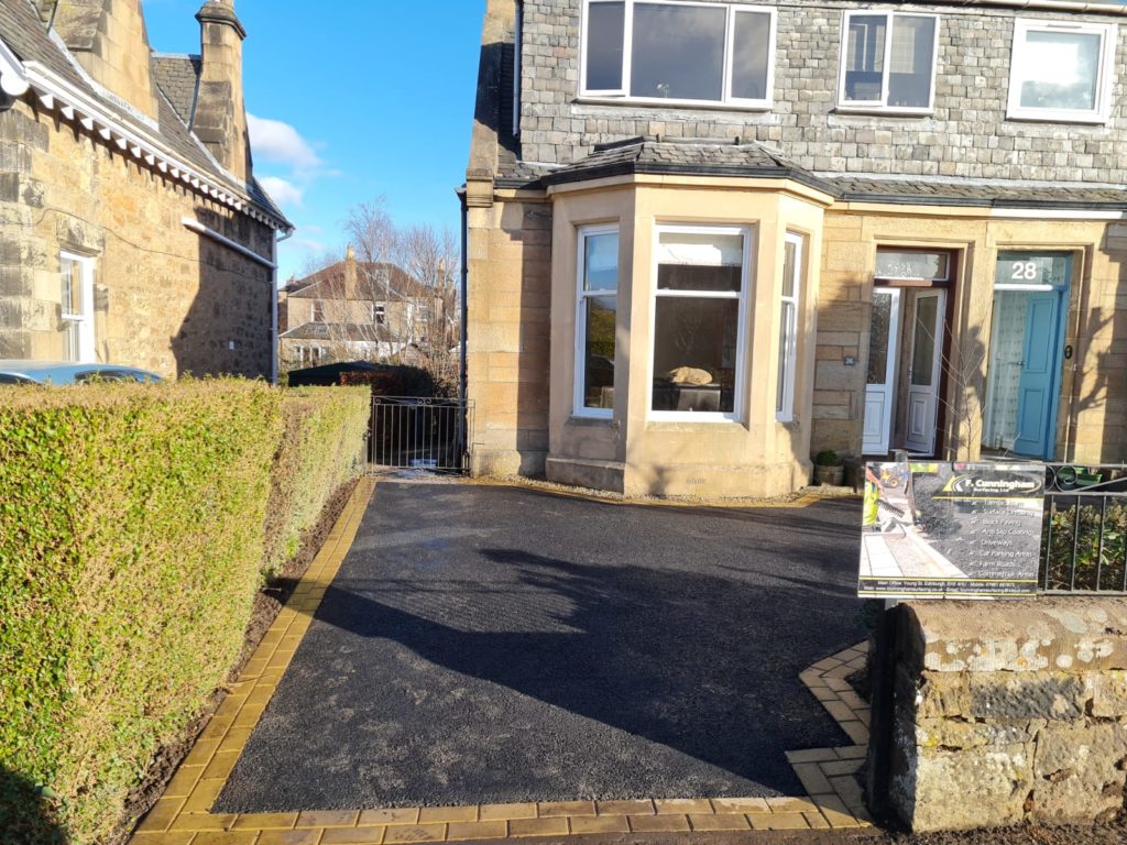 New Tarmac Driveway in Falkirk, Scotland