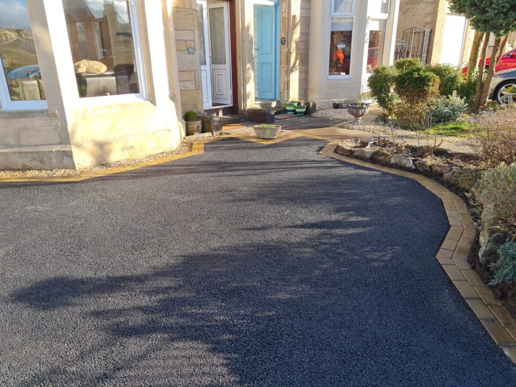 New Tarmac Driveway in Falkirk, Scotland