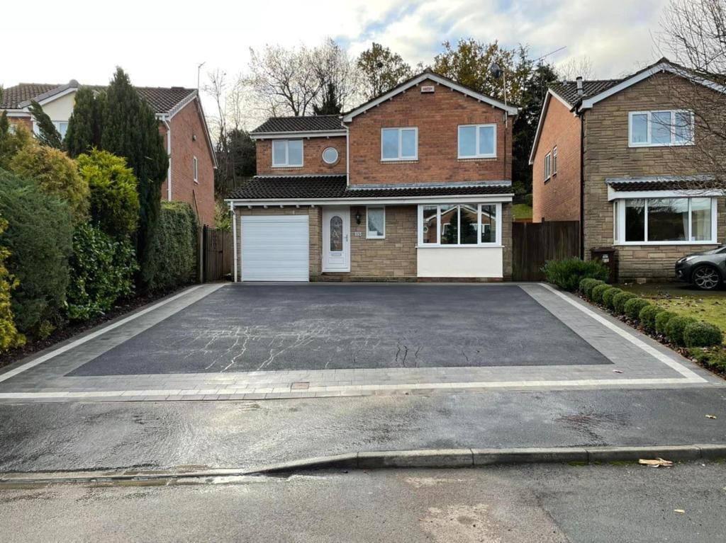 Tarmac Driveway with Spotlights in Balerno Edinburgh