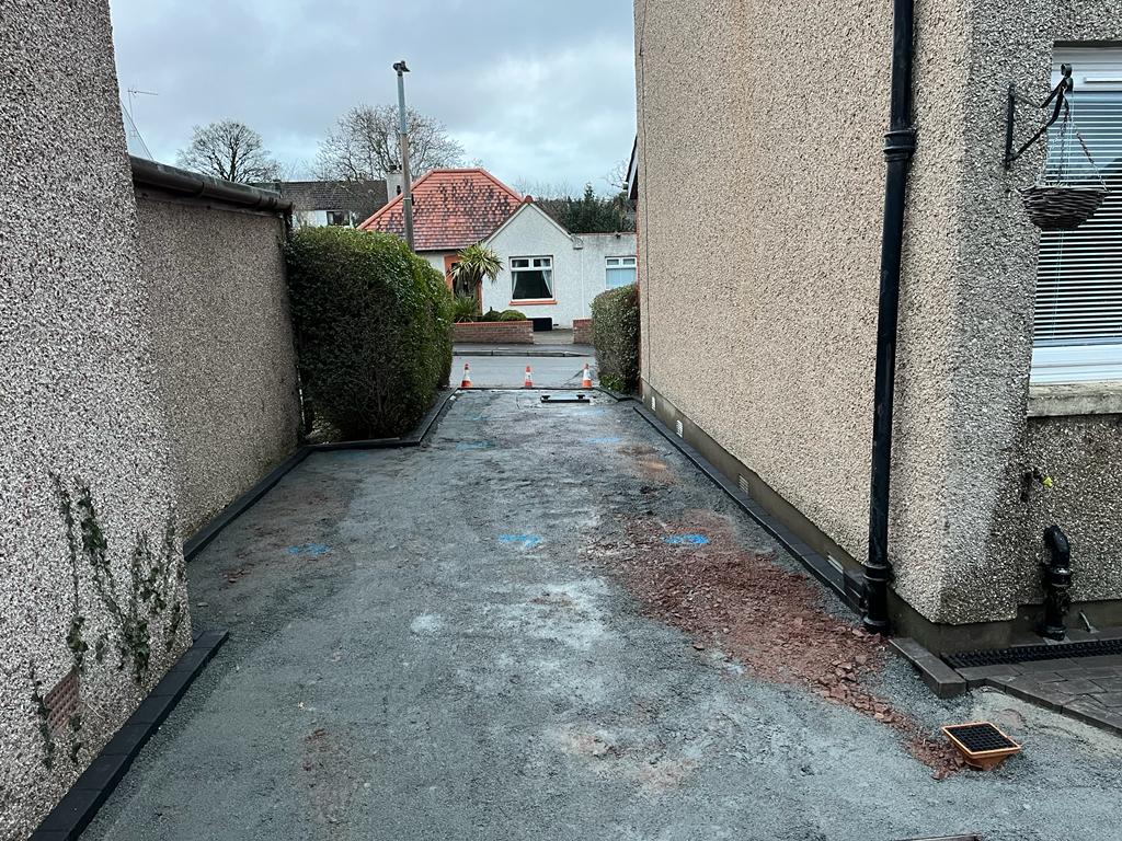 New Tarmac Driveway & Charcoal Block Paving Patio