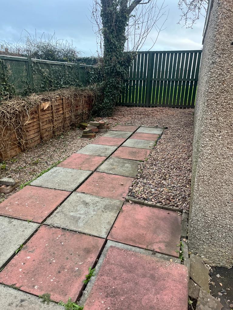 Edinburgh New Tarmac Driveway & Charcoal Block Paving Patio