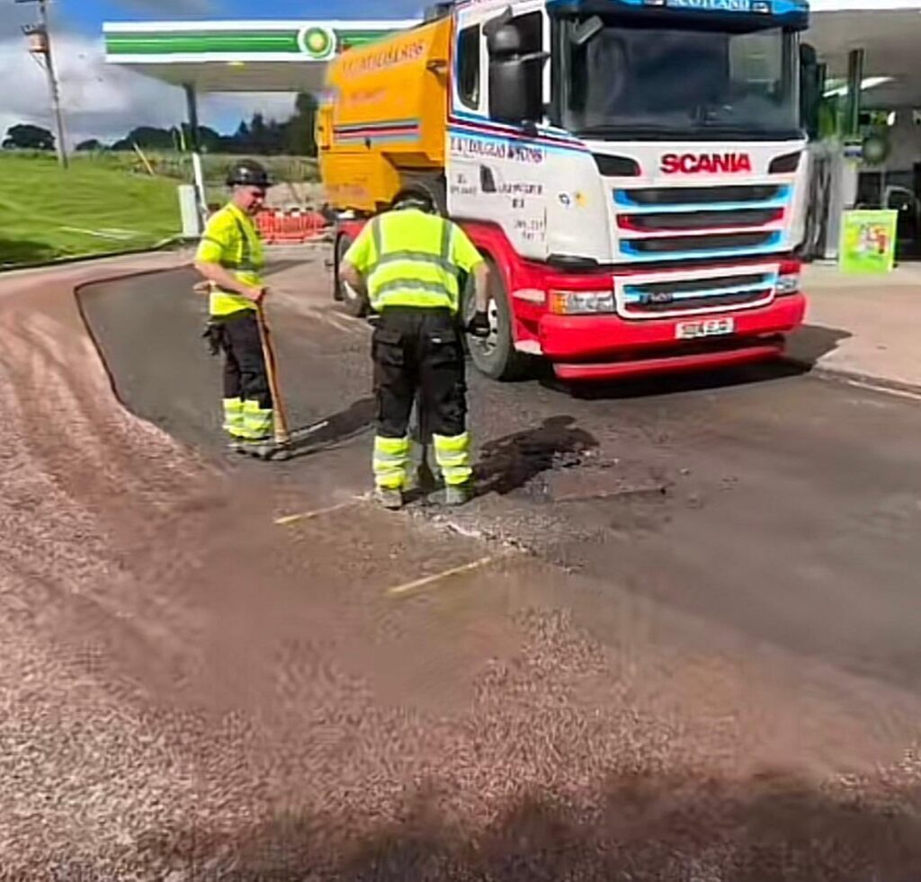 Tarmac Repairs Dundee - BP Service Station